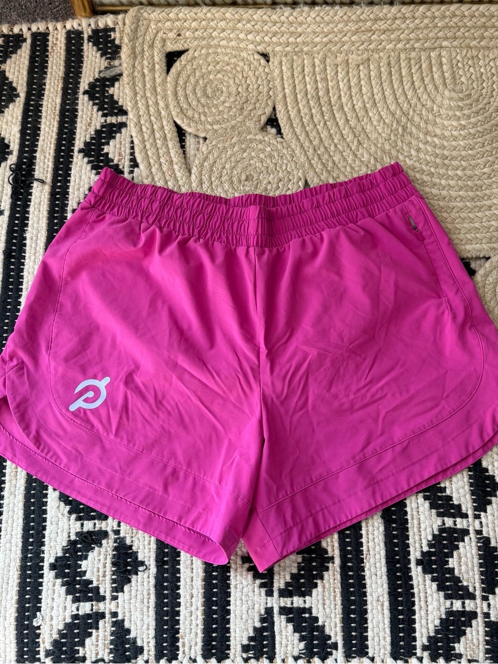 Peloton Fuchsia Tulip Short with Zipper pocket
